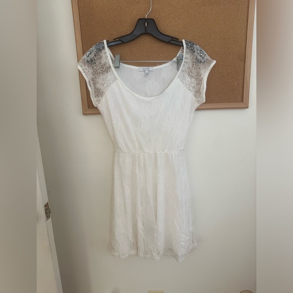 *WORN ONCE* dELiA*s Dress - Picture 1 of 7